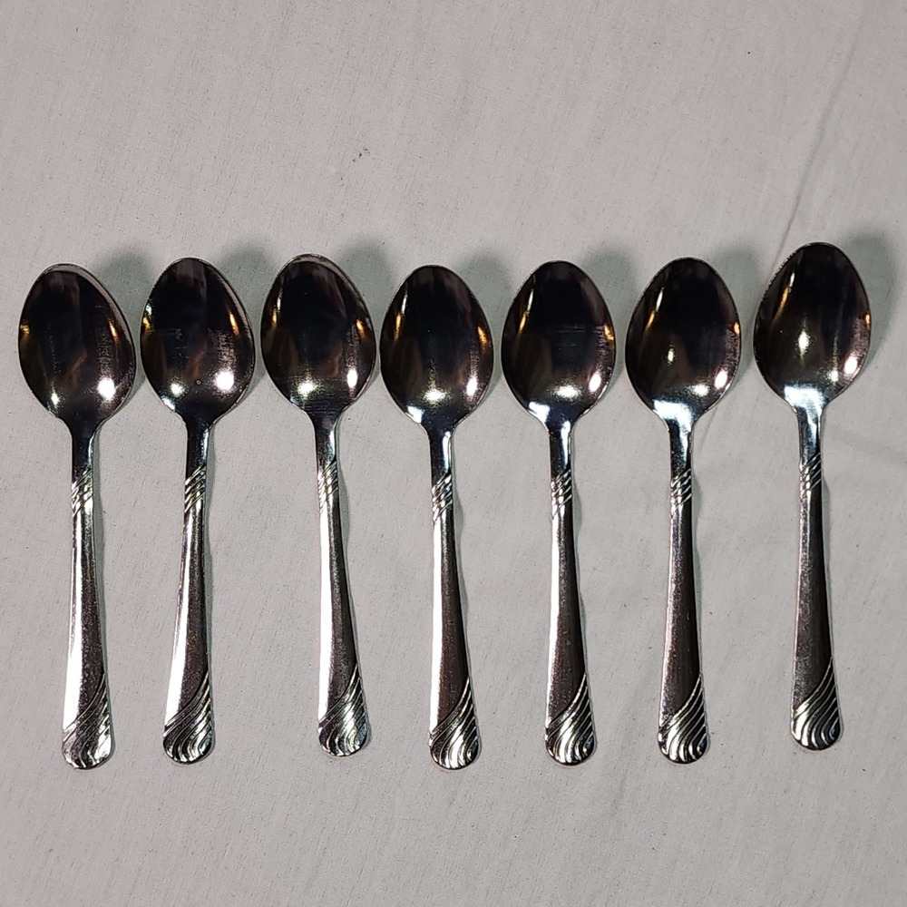 Set of 7 Vintage Coiled Etched Handle Stainless Spoons Flatware Cutlery Lace